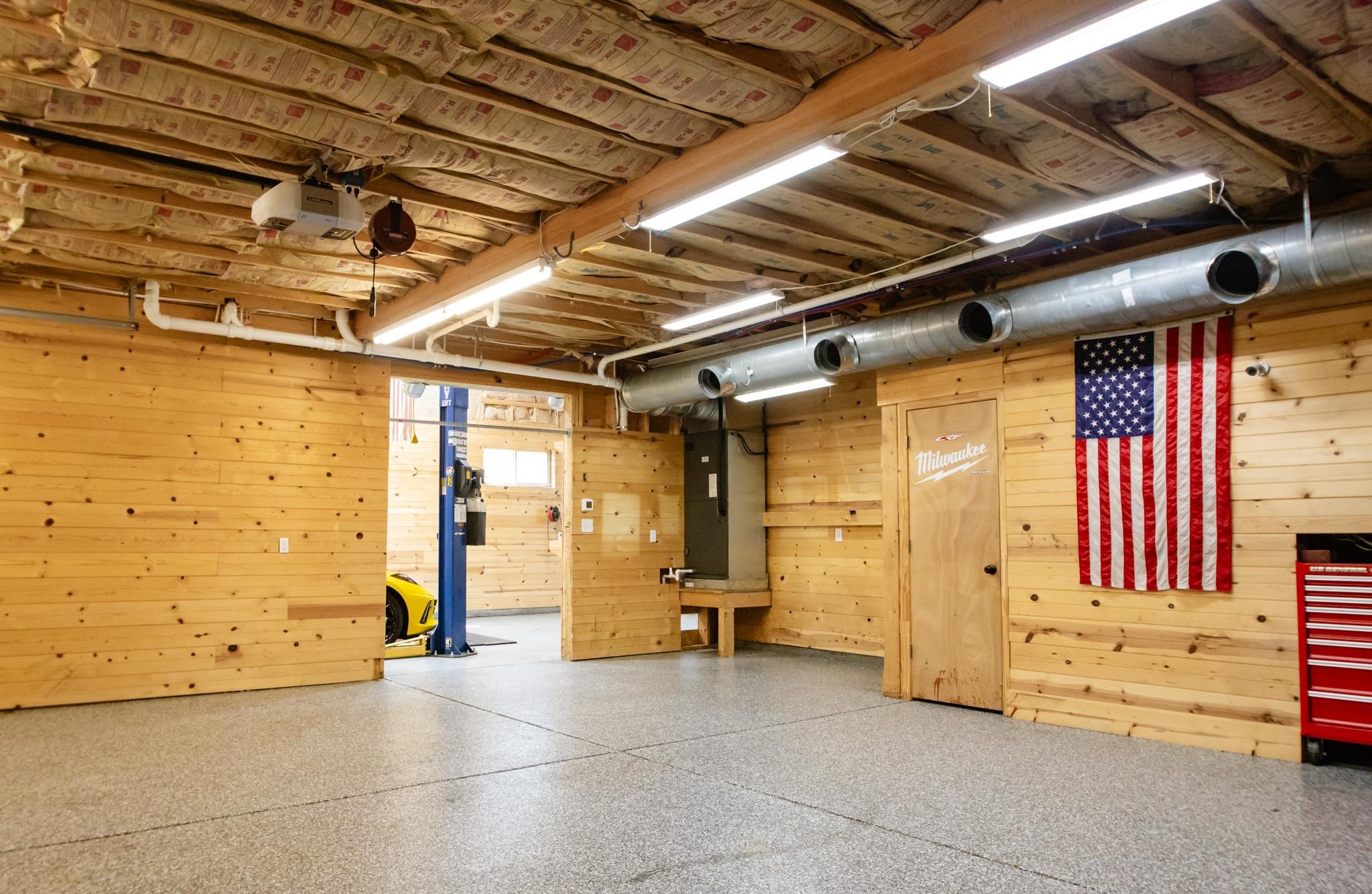 5309 Evergreen Road Lakeland, TN 38002 - Photo 30 of 40 Below grade area featuring wooden walls