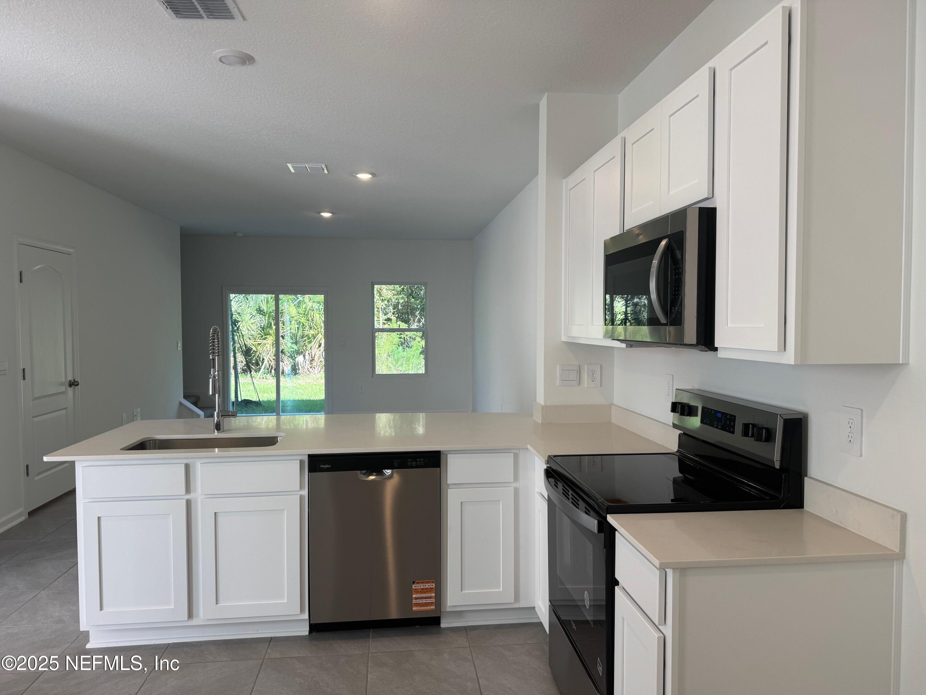 63 Blue Hvn Road St. Augustine, FL 32095 - Photo 8 of 59 kitchen