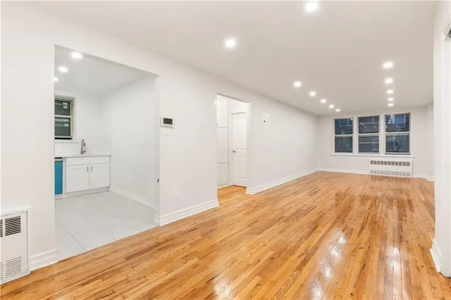 $340,000 | 720 East 32nd Street, Unit 5G | Flatbush