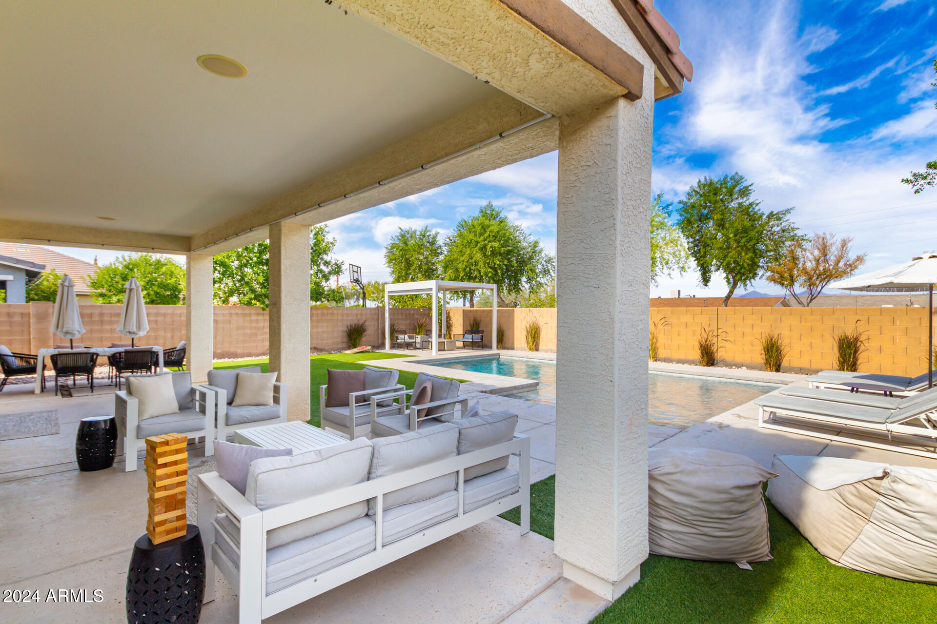 3054 East Rochelle Street Mesa, AZ 85213 - Photo 8 of 41 56-Rochelle