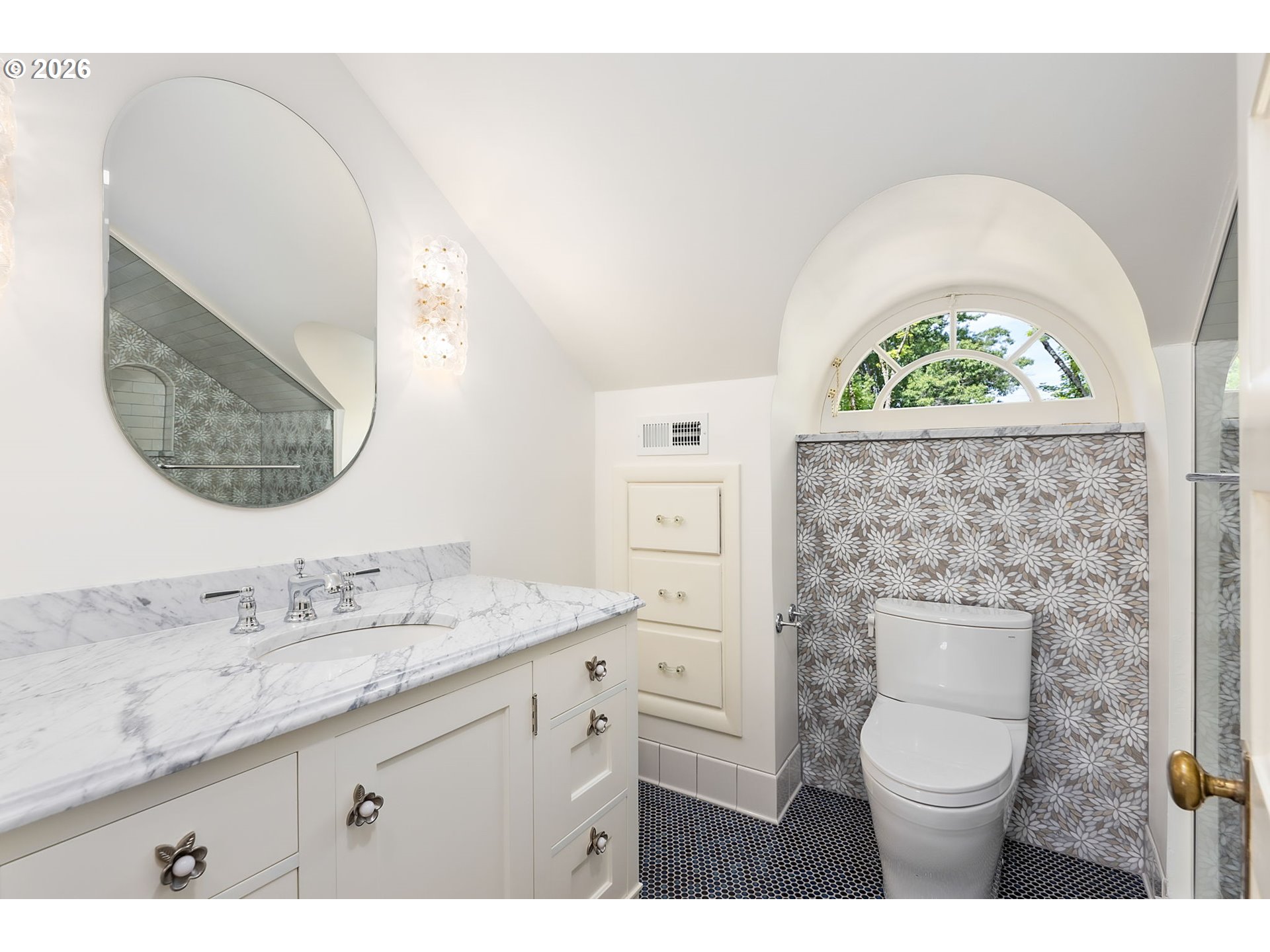 1728 Northeast Stanton Street Portland, OR 97212 - Photo 27 of 44