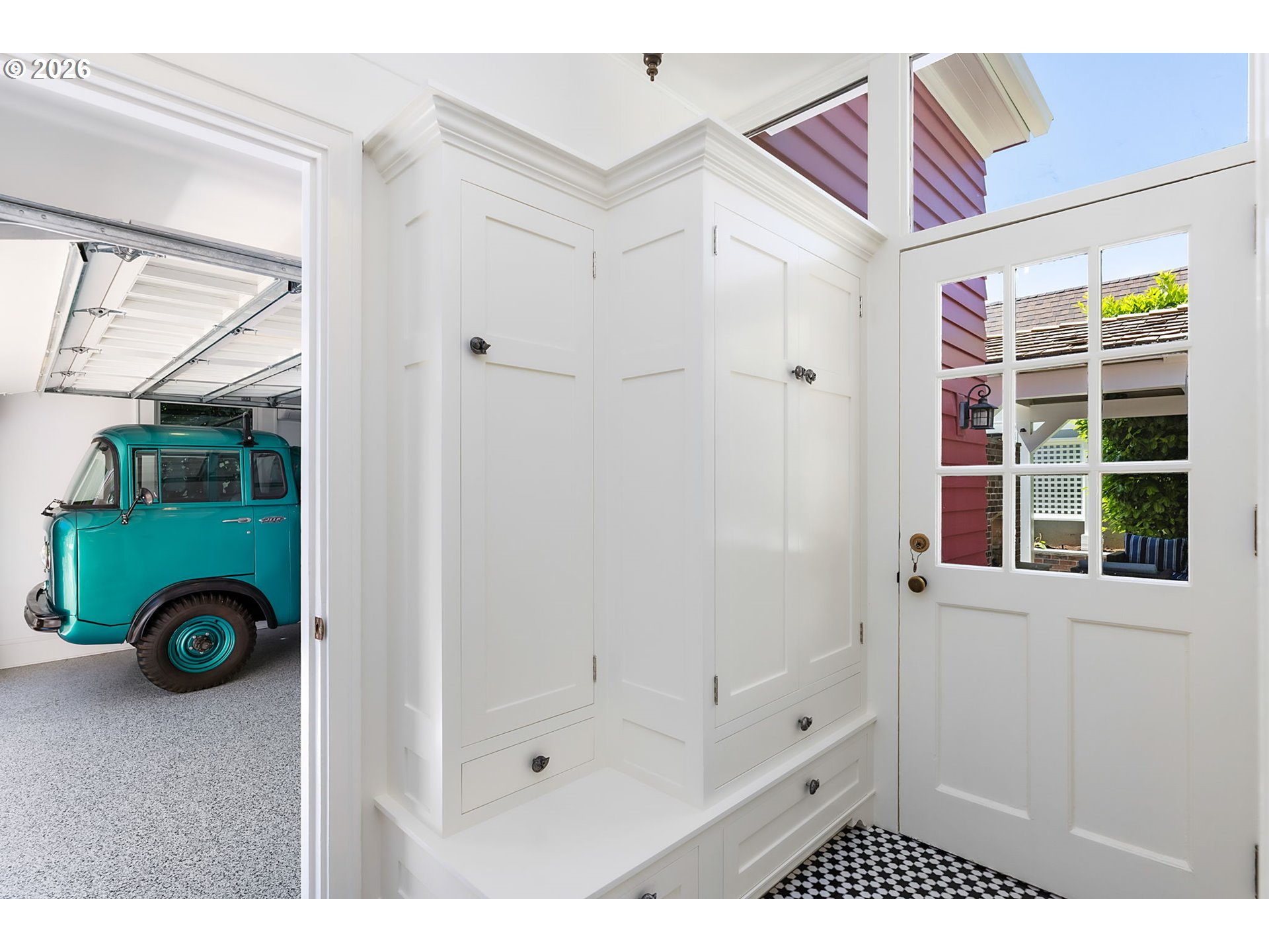 1728 Northeast Stanton Street Portland, OR 97212 - Photo 32 of 44