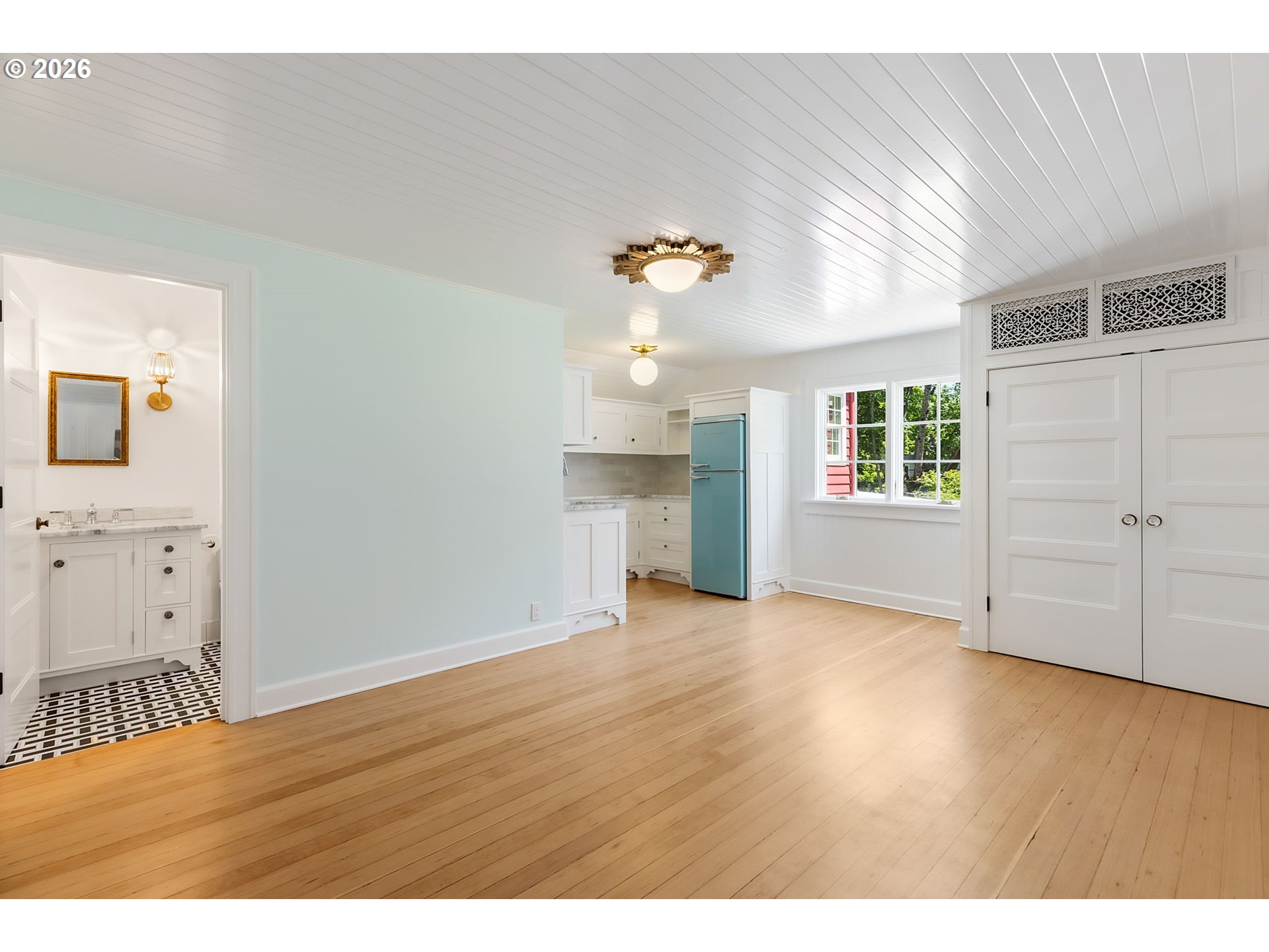 1728 Northeast Stanton Street Portland, OR 97212 - Photo 34 of 44