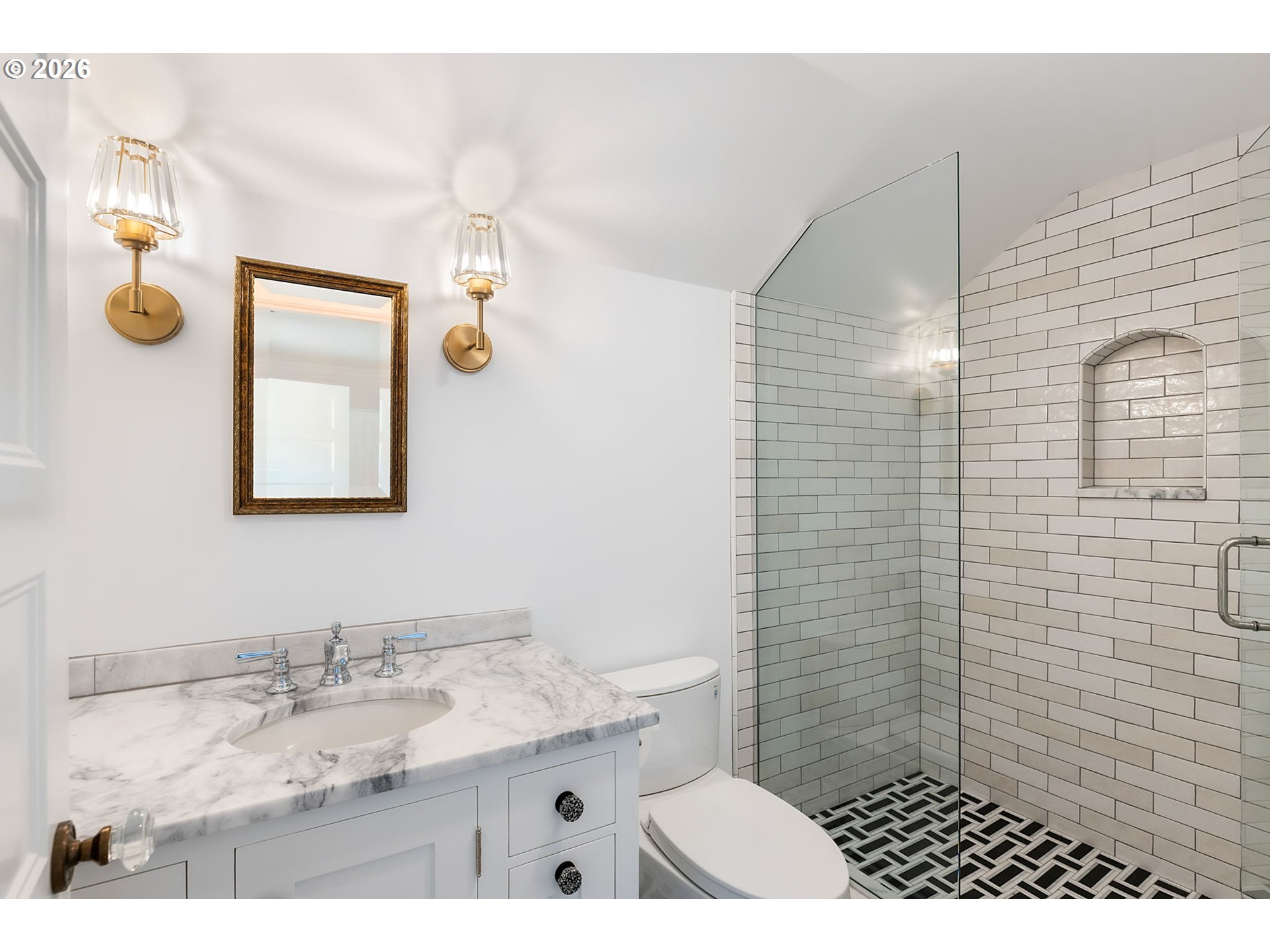 1728 Northeast Stanton Street Portland, OR 97212 - Photo 35 of 44