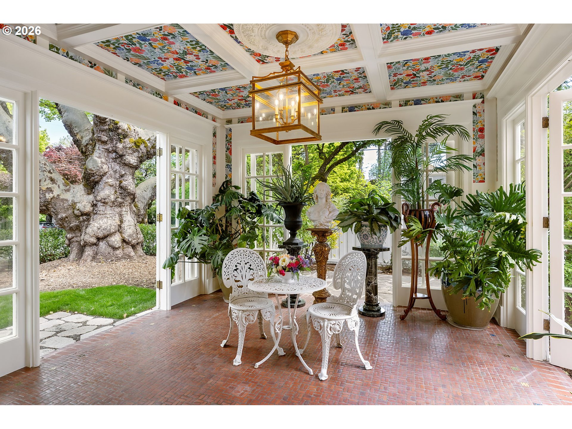 1728 Northeast Stanton Street Portland, OR 97212 - Photo 36 of 44