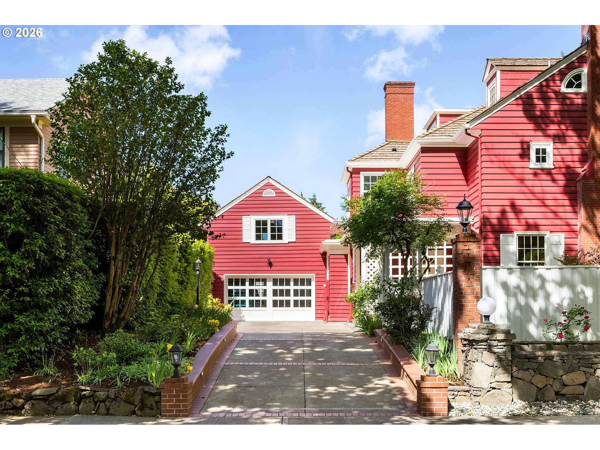 1728 Northeast Stanton Street Portland, OR 97212 - Photo 40 of 44