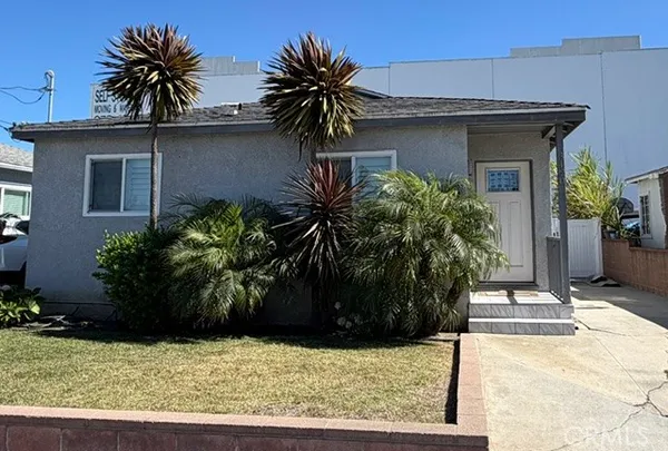 $3,400 | 3120 West 135th Street, Hawthorne, CA 90250
