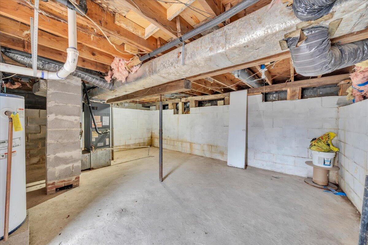 383 Ridge Road Troutville, VA 24175 - Photo 29 of 39 36-MIB02329