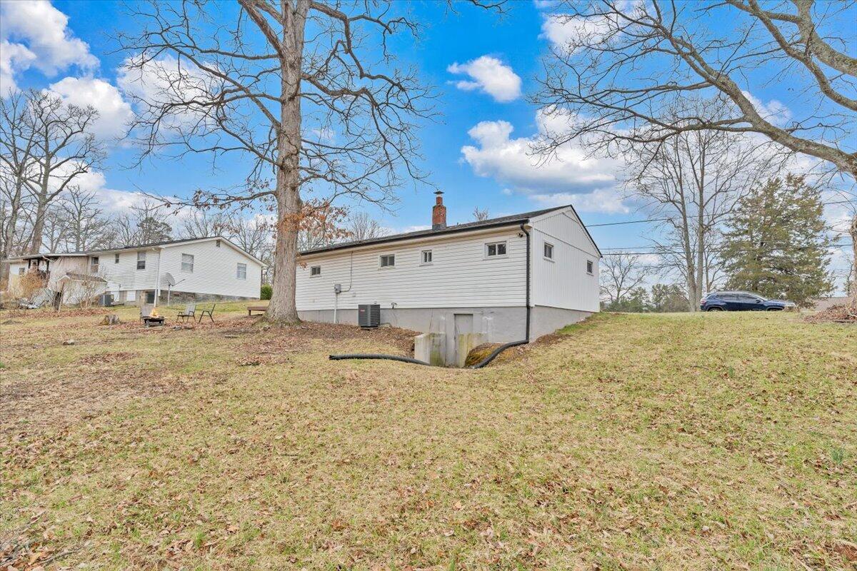 383 Ridge Road Troutville, VA 24175 - Photo 35 of 39 35-MIB02326