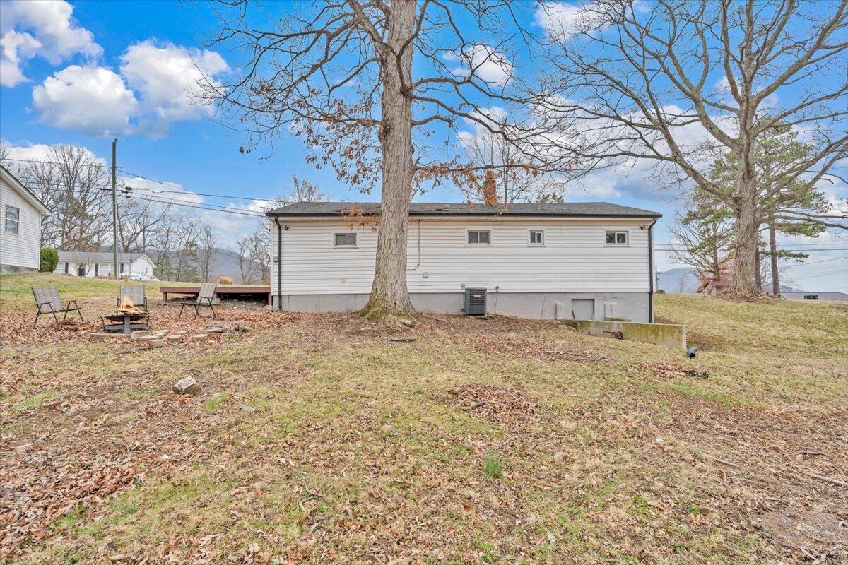 383 Ridge Road Troutville, VA 24175 - Photo 7 of 39 33-MIB02320