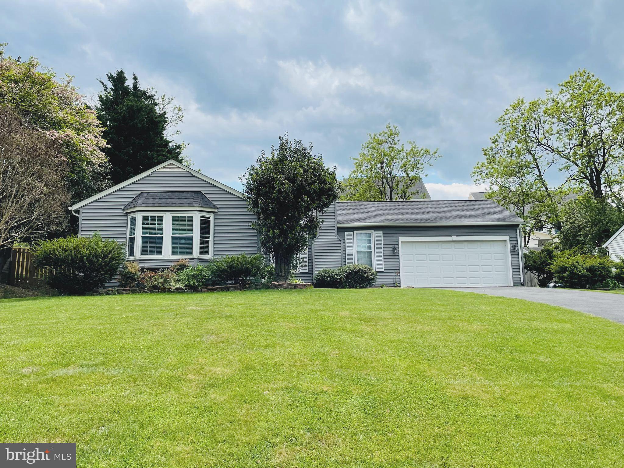 1406 Kingstream Drive, Herndon, VA 20170 Compass