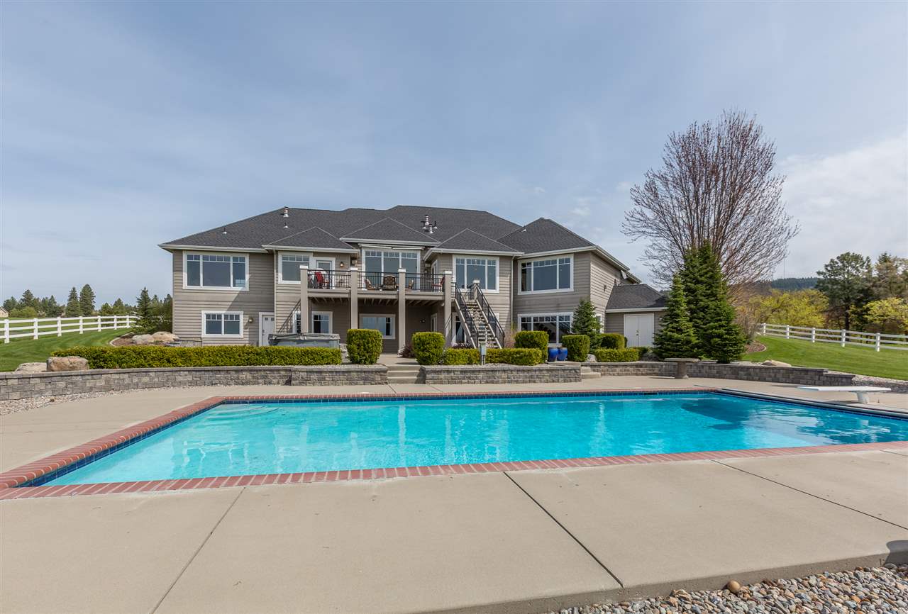 4910 East Willow Springs Road Spokane, WA 99223 - Photo 1 of 20
