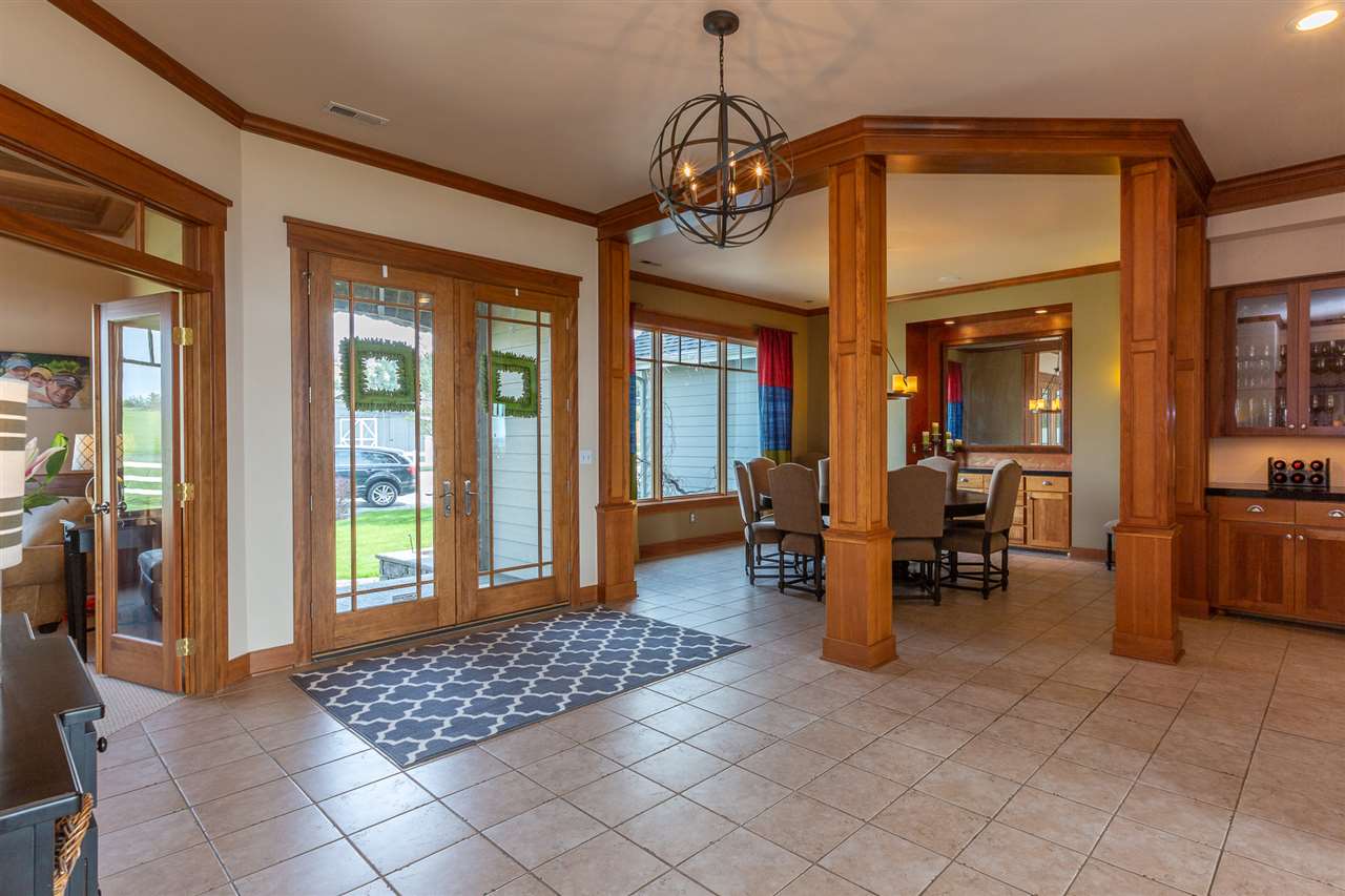 4910 East Willow Springs Road Spokane, WA 99223 - Photo 3 of 20