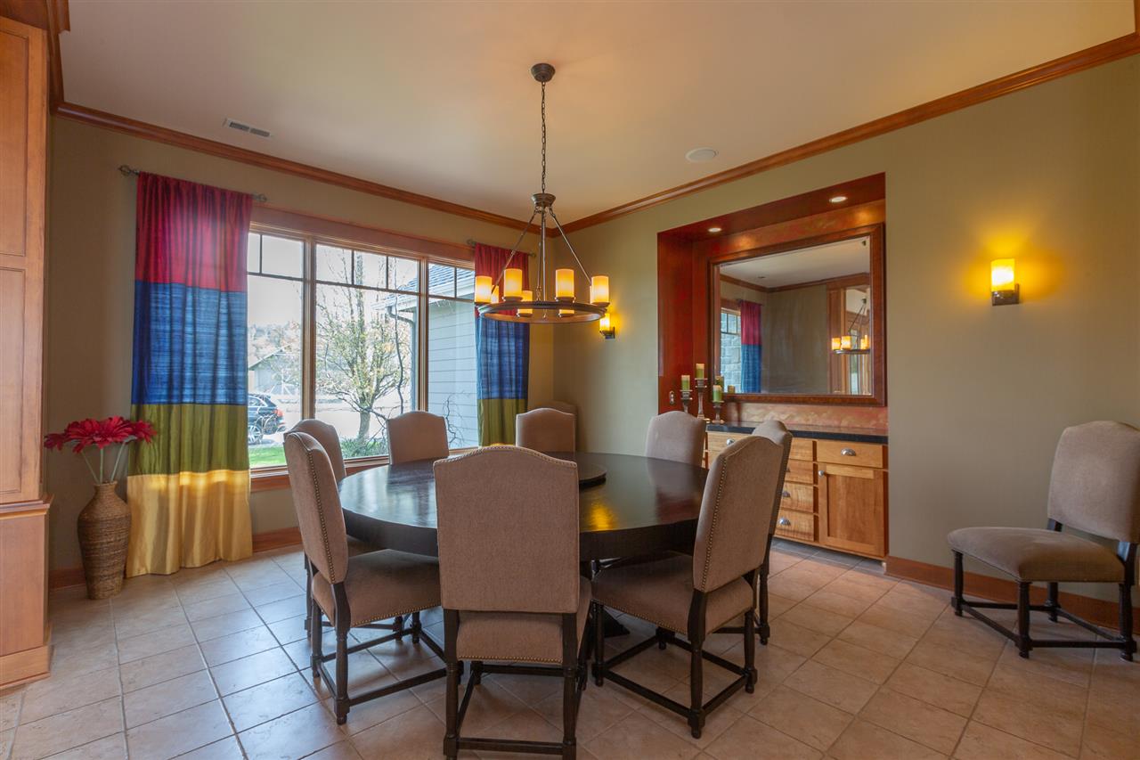 4910 East Willow Springs Road Spokane, WA 99223 - Photo 4 of 20
