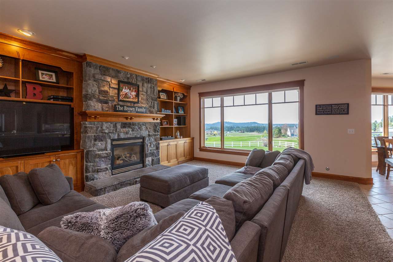 4910 East Willow Springs Road Spokane, WA 99223 - Photo 9 of 20