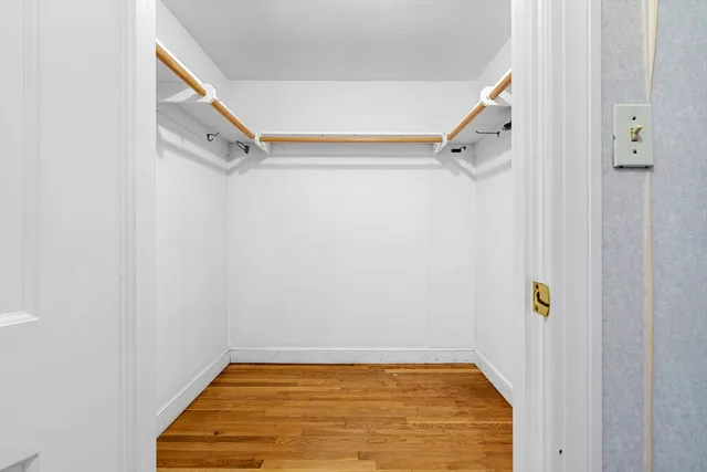 $1,195,000 | 25 Yorkshire Road, Dover, MA 02030