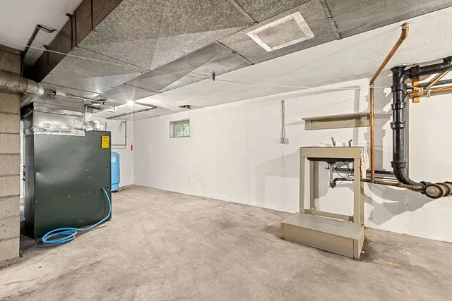 $1,195,000 | 25 Yorkshire Road, Dover, MA 02030