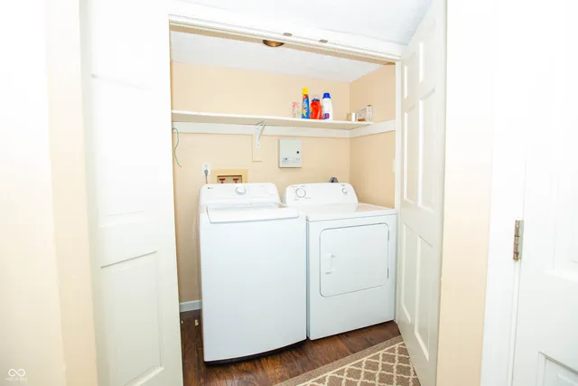 $238,000 | 8105 Foxchase Drive, Indianapolis, IN 46256