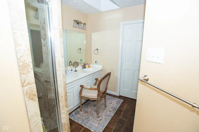 $238,000 | 8105 Foxchase Drive, Indianapolis, IN 46256