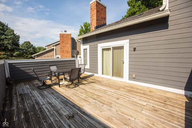 $238,000 | 8105 Foxchase Drive, Indianapolis, IN 46256