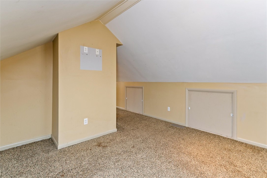 227 Walzer Road Irondequoit, NY 14622 - Photo 36 of 48