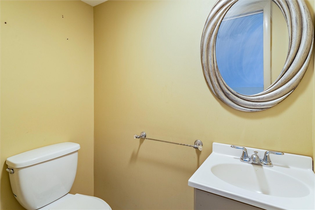 227 Walzer Road Irondequoit, NY 14622 - Photo 38 of 48