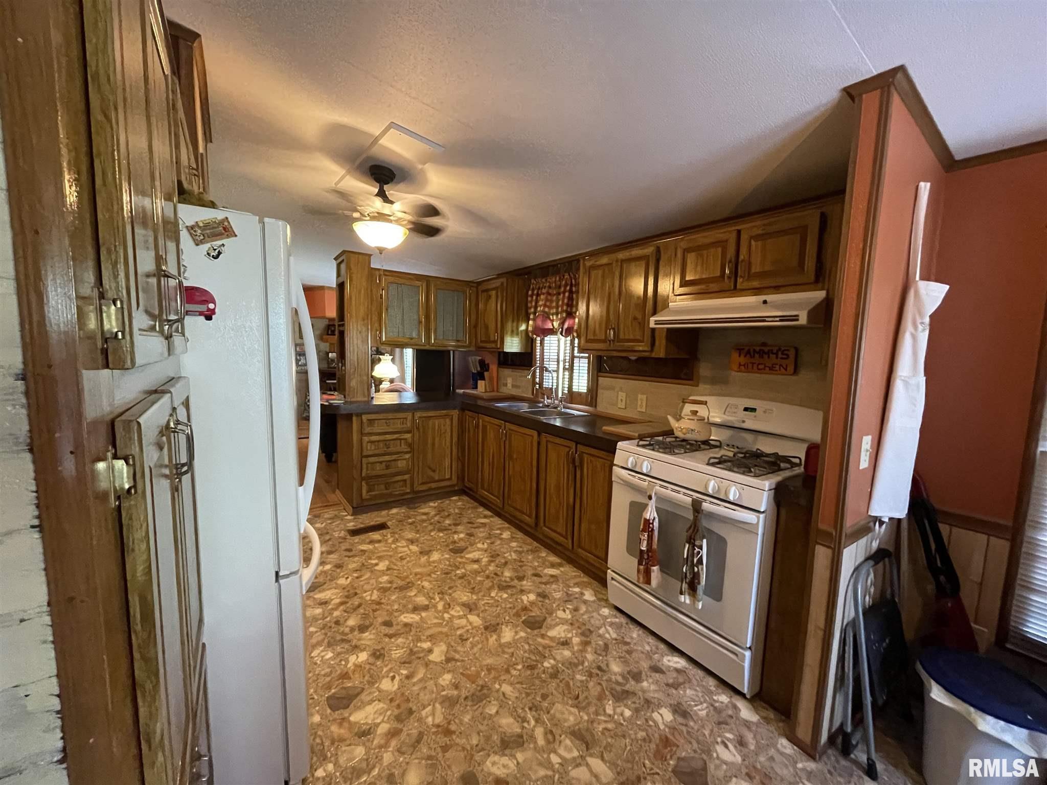 2765 McNeil Road Creal Springs, IL 62922 - Photo 8 of 26