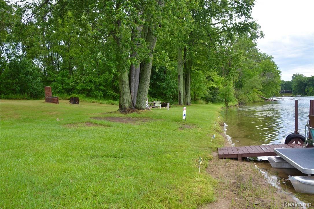 15487 South Duffield Road Byron, MI 48418 - Photo 13 of 52 fullsizeoutput_41a7.jpeg