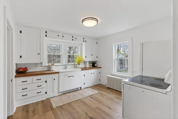 $375,000 | 53 Corliss Street, Bath, ME 04530