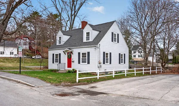 $375,000 | 53 Corliss Street, Bath, ME 04530