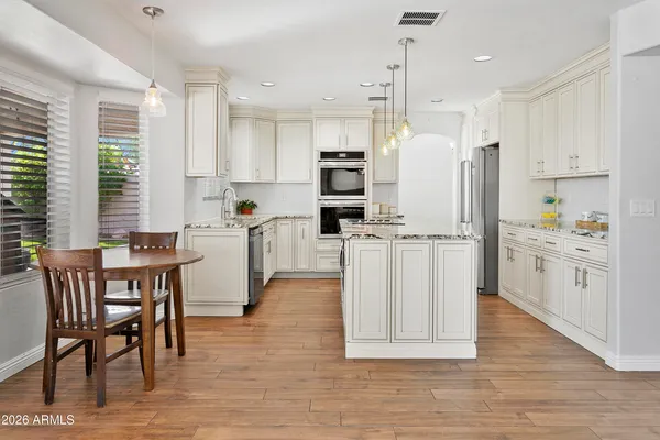 $795,000 | 571 North Kingston Street, Gilbert, AZ 85233