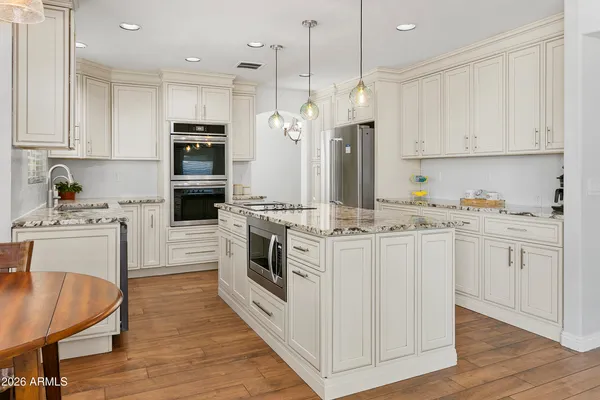 $795,000 | 571 North Kingston Street, Gilbert, AZ 85233