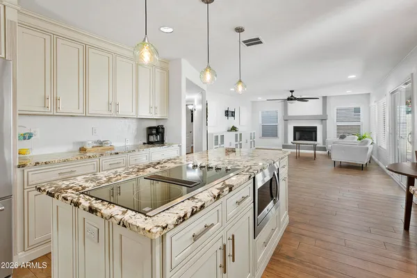 $795,000 | 571 North Kingston Street, Gilbert, AZ 85233
