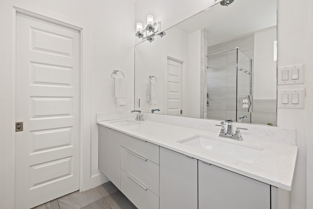 2602 East 13th Street Austin, TX 78702 - Photo 17 of 27 Double vanities in the primary bath