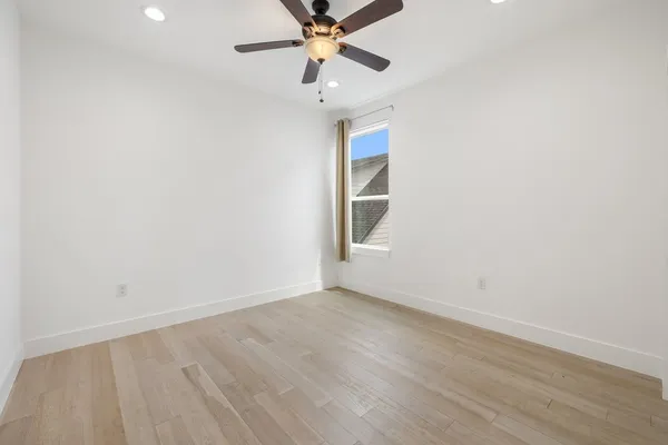 $809,500 | 2602 East 13th Street, Austin, TX 78702