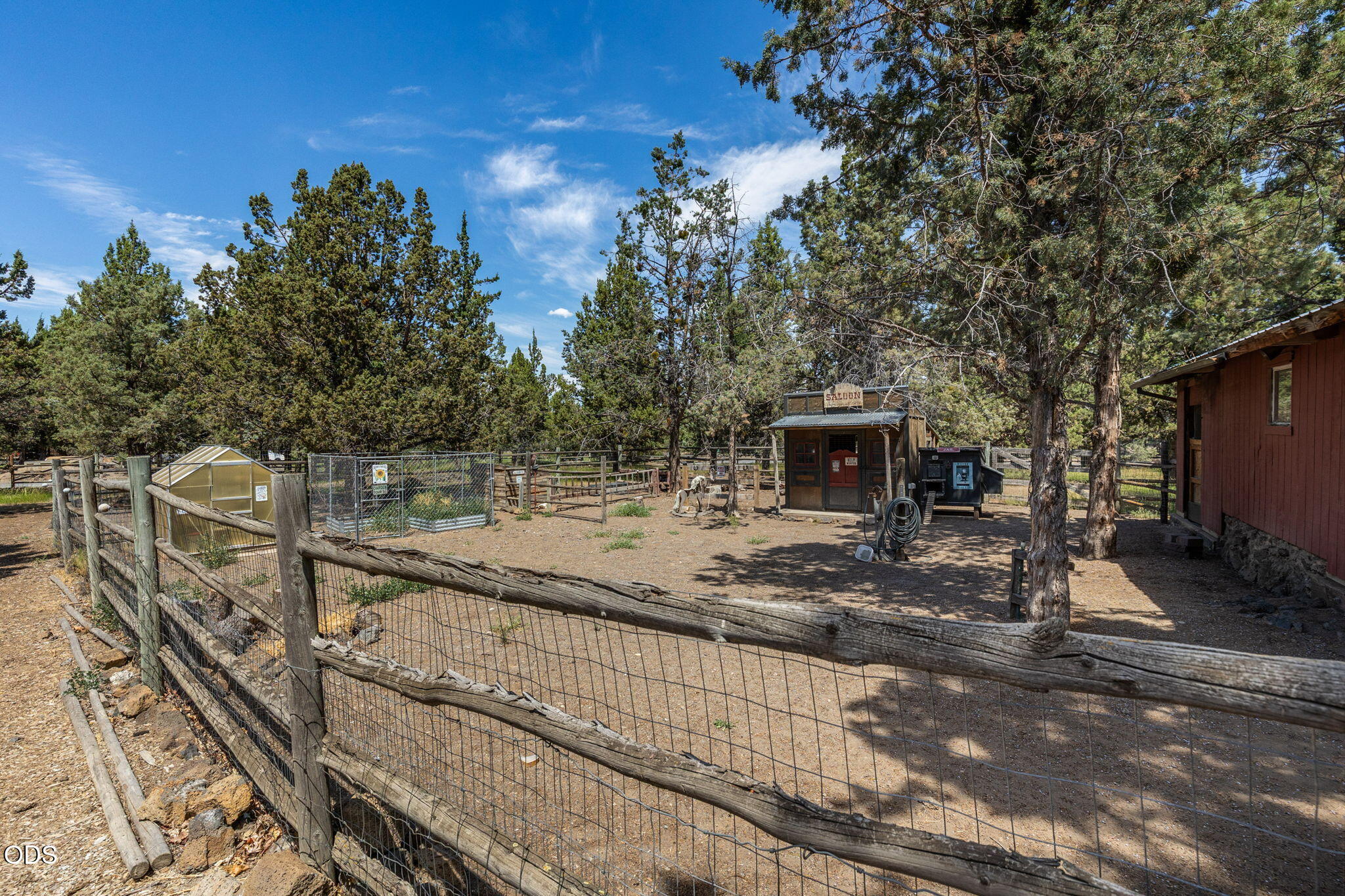 63425 Deschutes Market Road Bend, OR 97701 - Photo 31 of 48 Gallery Image 31