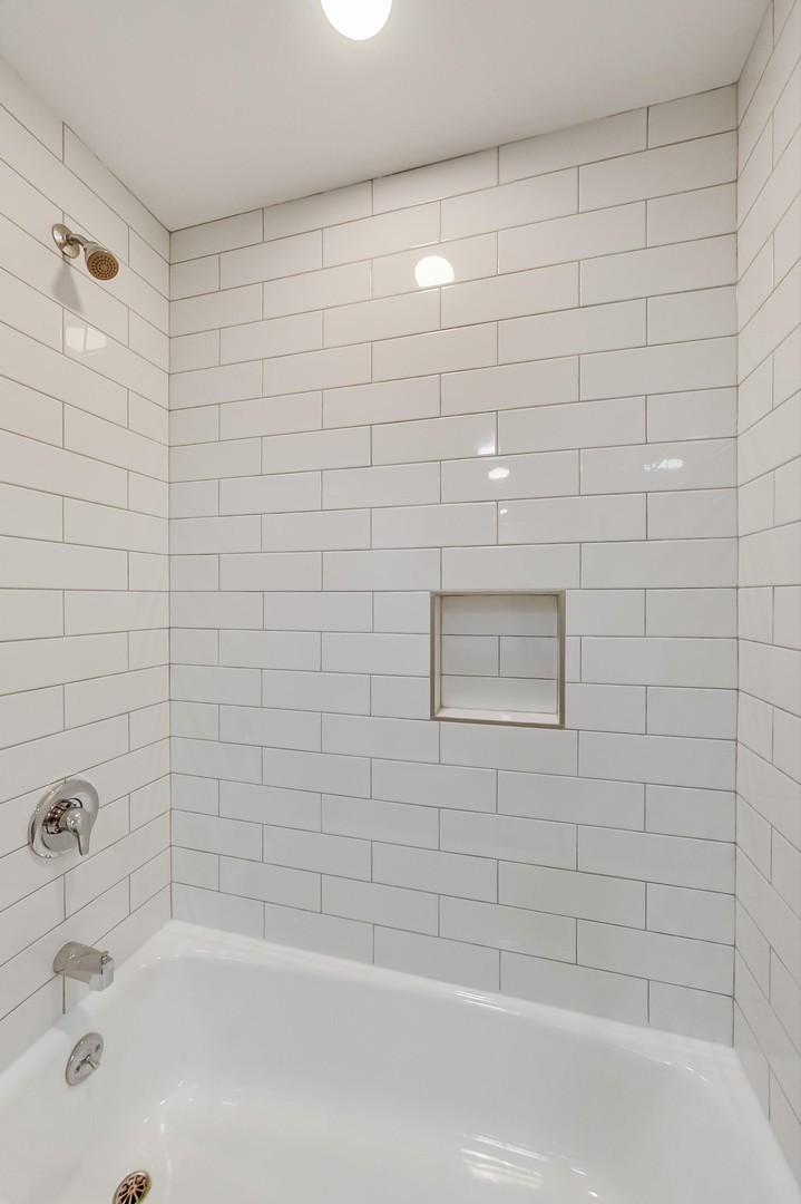 1835 Smith Road Northbrook, IL 60062 - Photo 37 of 54