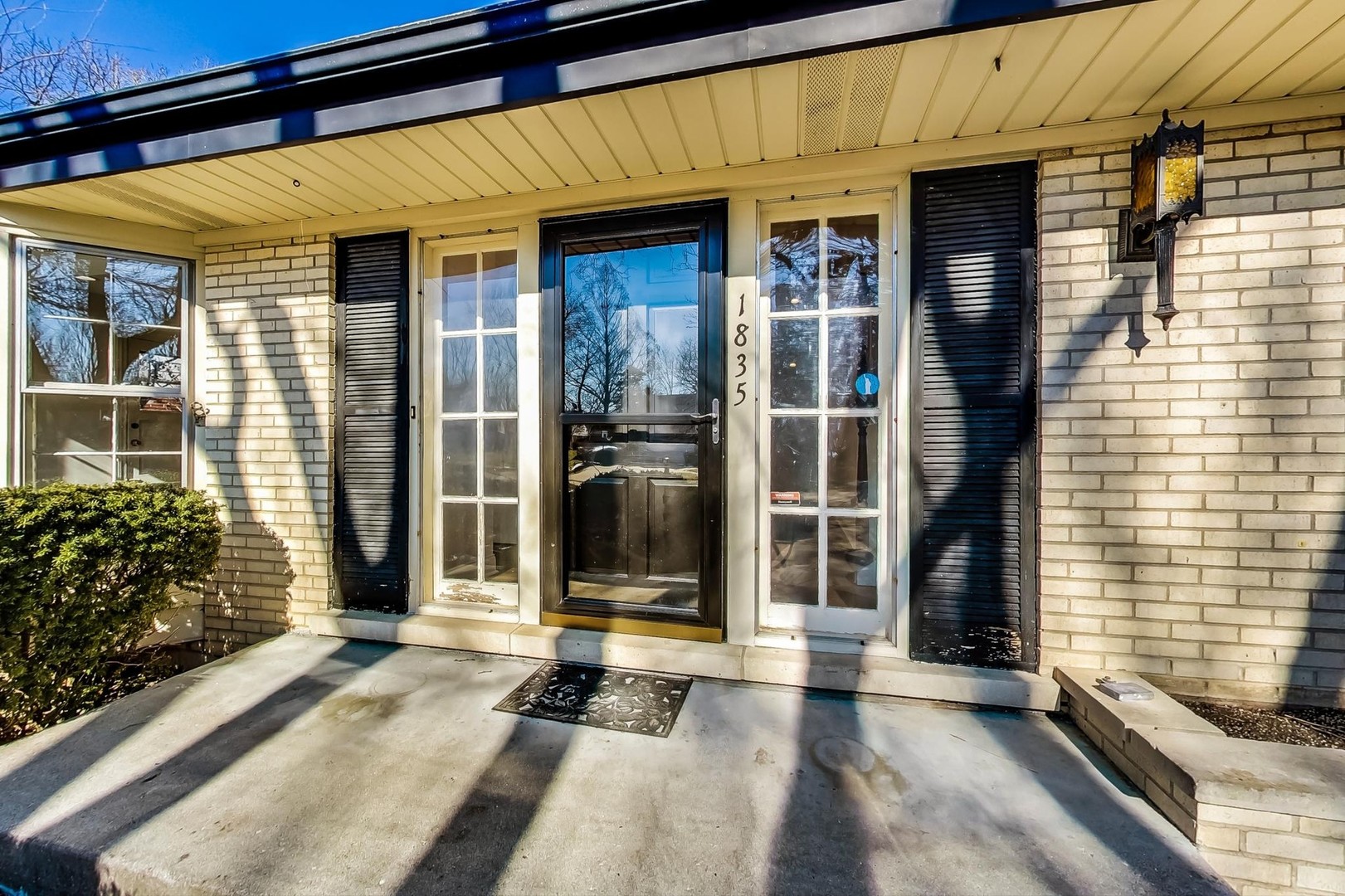 1835 Smith Road Northbrook, IL 60062 - Photo 4 of 54