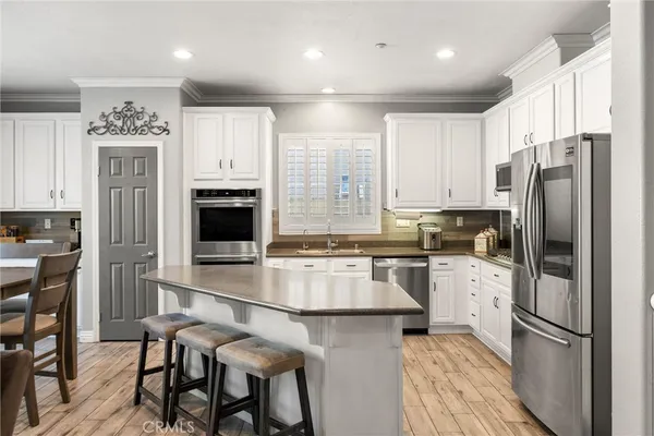 $859,000 | 15790 Rock Point Lane, Fontana, CA 92336