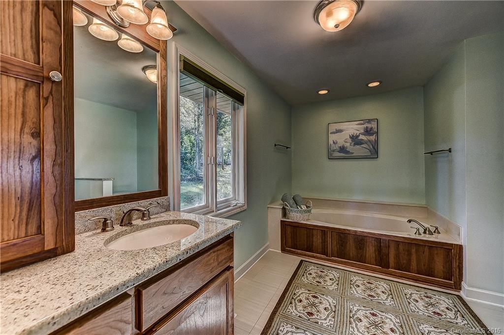 3055 Point Clear Drive Tega Cay, SC 29708 - Photo 13 of 24 Gallery Image 13