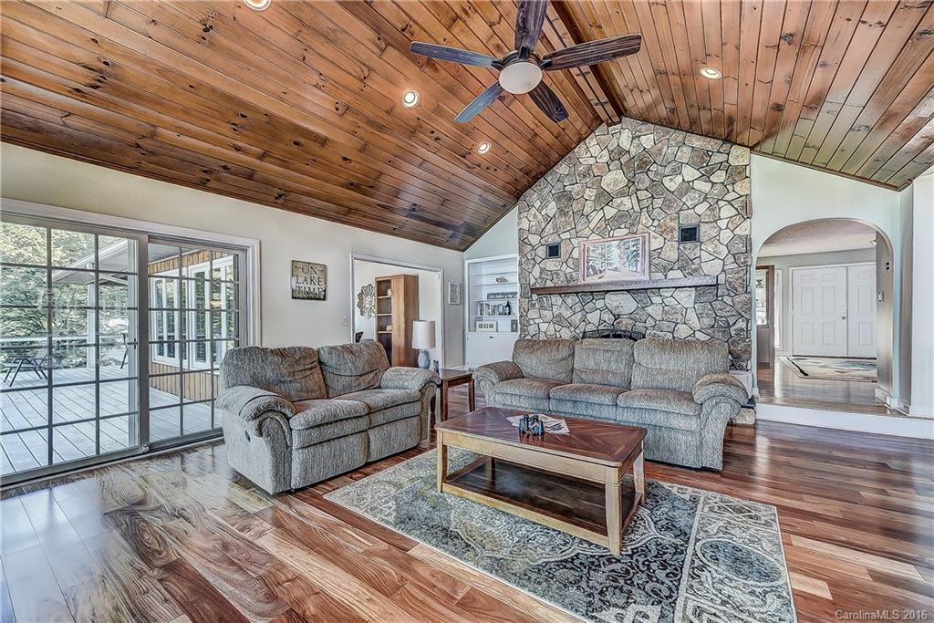 3055 Point Clear Drive Tega Cay, SC 29708 - Photo 4 of 24 Gallery Image 4