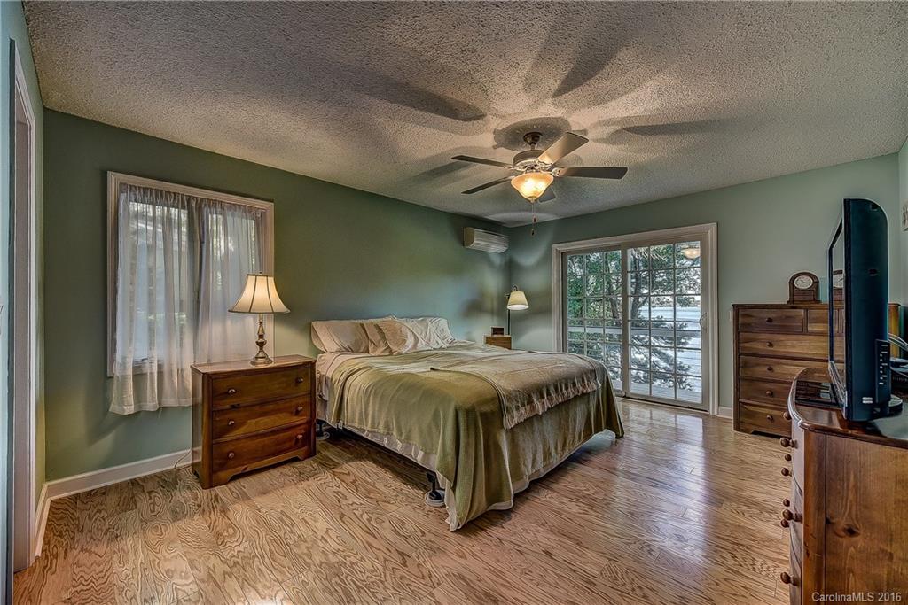 3055 Point Clear Drive Tega Cay, SC 29708 - Photo 10 of 24 Gallery Image 10