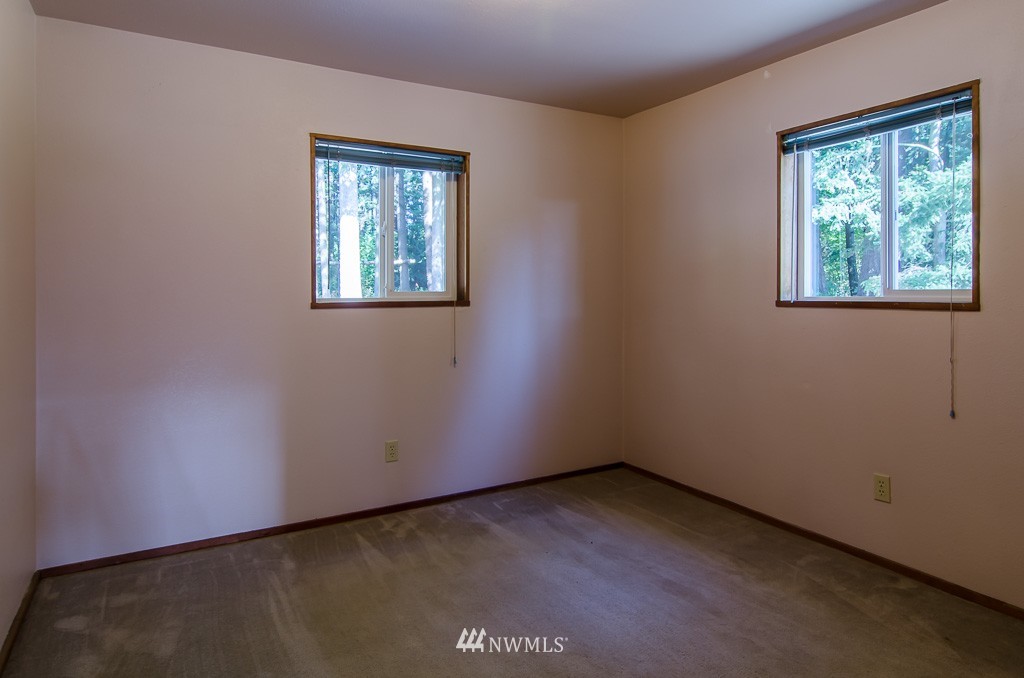 2221 Zell Road Ferndale, WA 98248 - Photo 14 of 25