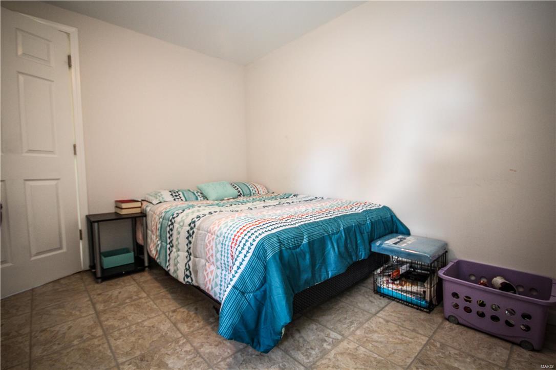 141 West 1st Street Roxana, IL 62084 - Photo 4 of 20