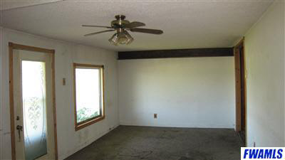 1514 N Highway Decatur, IN 46733 - Photo 4 of 5