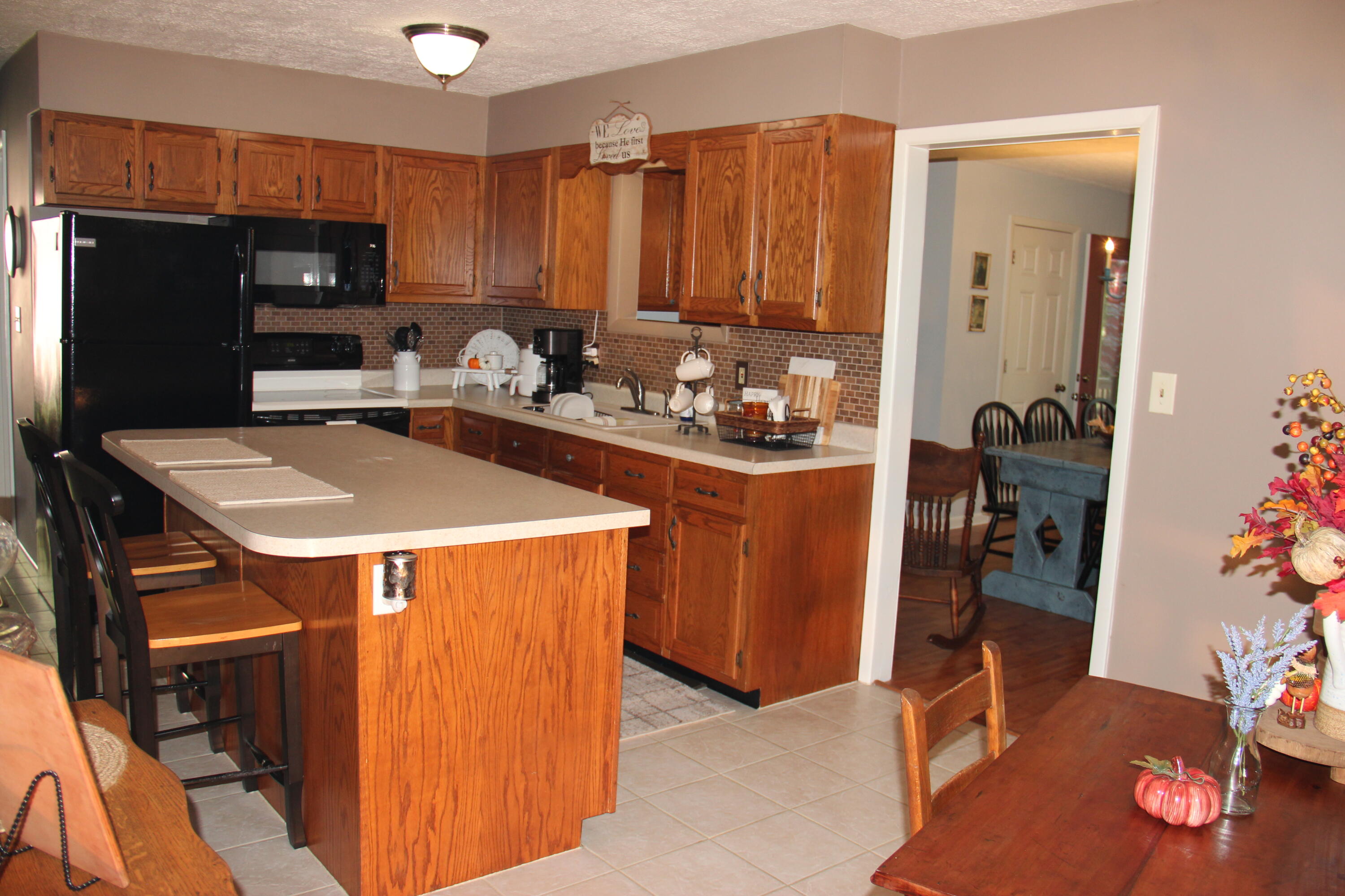 295 Albert Baker Road Somerset, KY 42501 - Photo 10 of 37 IMG_4485