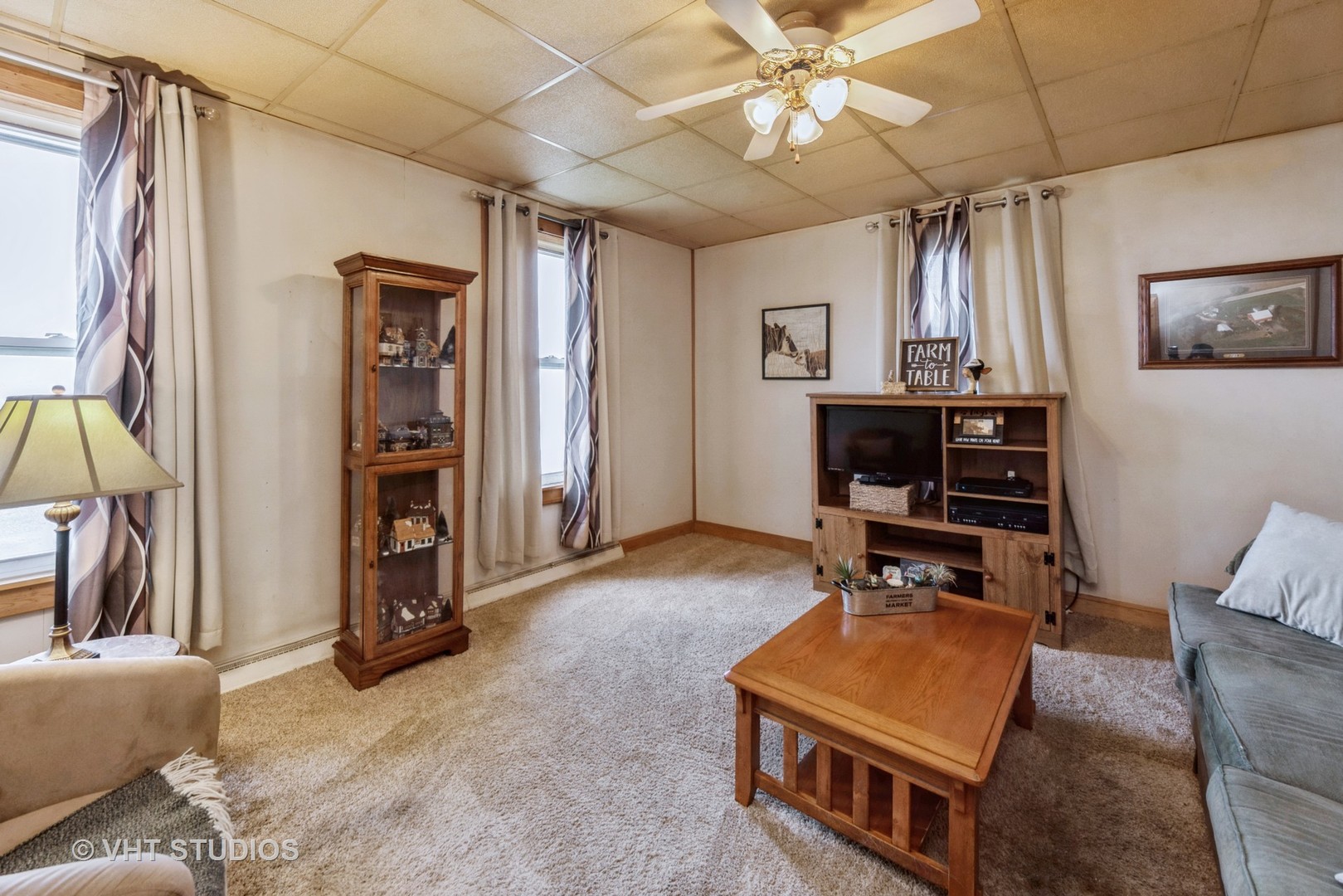 N1506 County C Road Sharon, WI 53585 - Photo 7 of 19 a living room with furniture and a flat screen tv