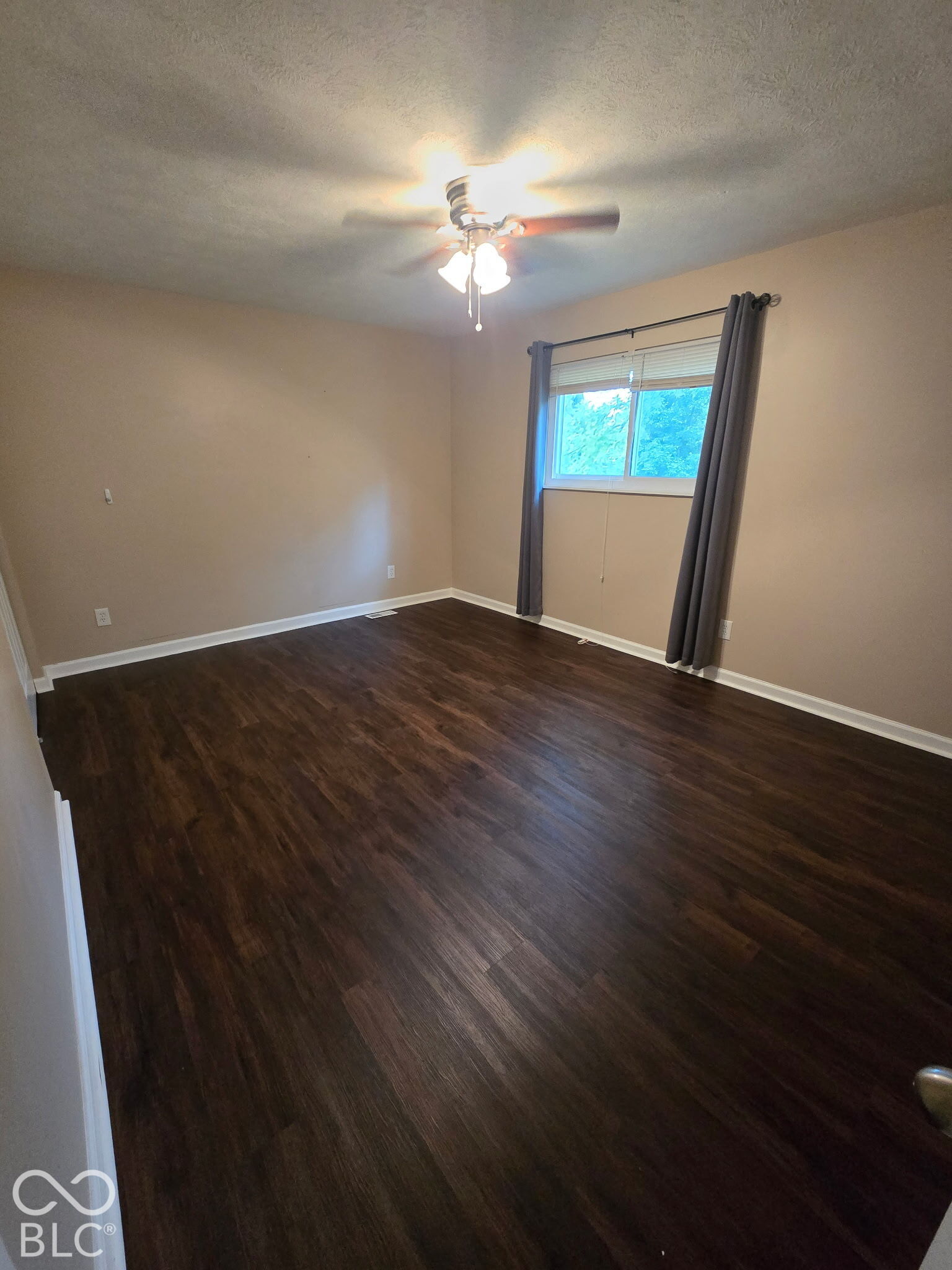 969 Stonegate Road Greenwood, IN 46142 - Photo 15 of 20 Gallery Image 15