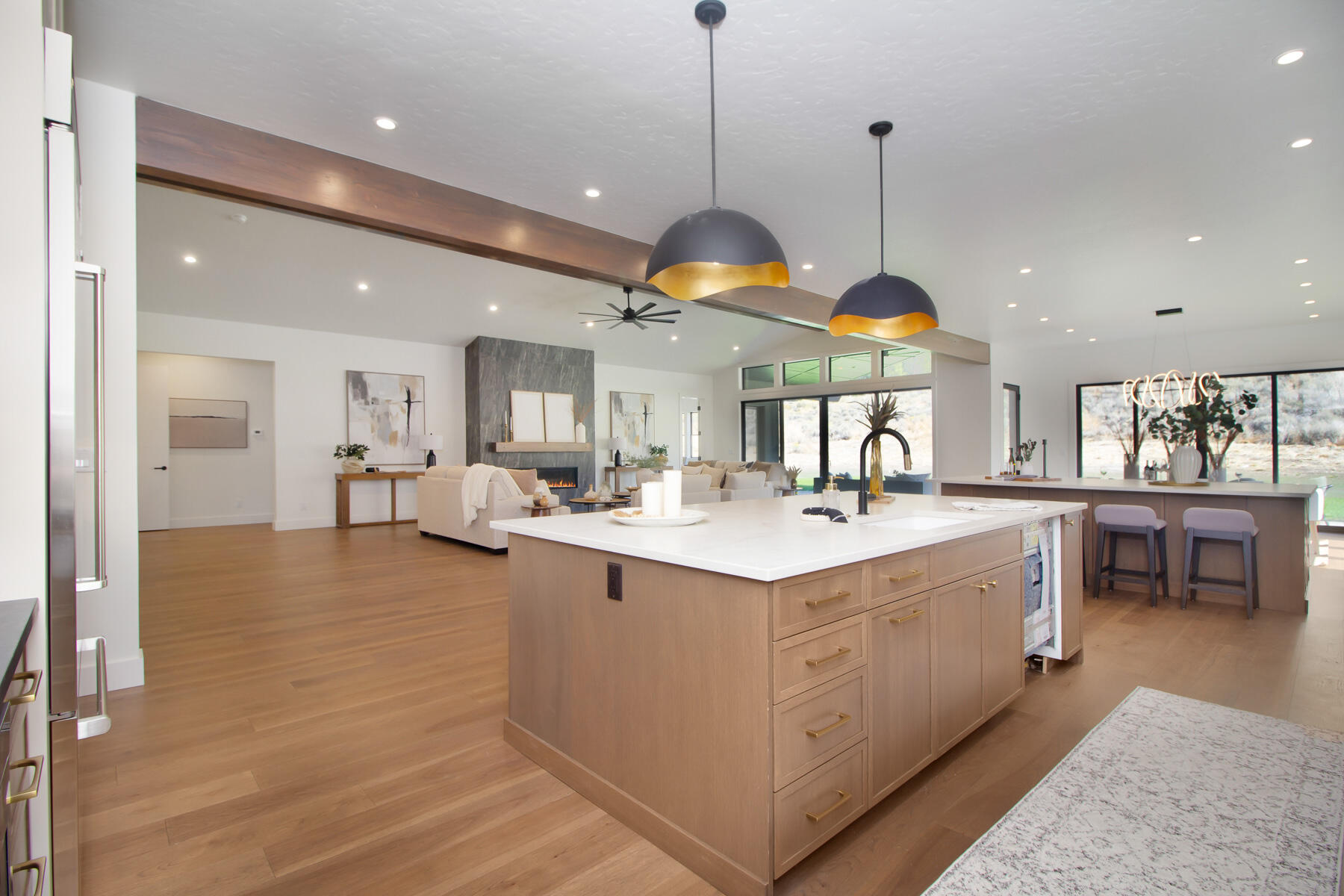 246 Mariposa Road Hailey, ID 83333 - Photo 2 of 25 Kitchen, Great, Islands