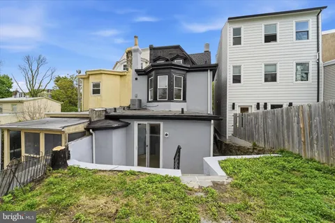 $439,900 | 303 Green Lane, Philadelphia, PA 19128